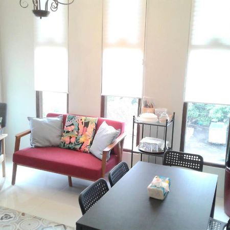 Sabi Guest House - Strategic Family -Married Couples Only- Hostel In Prawirotaman Jogjacarta Exterior foto