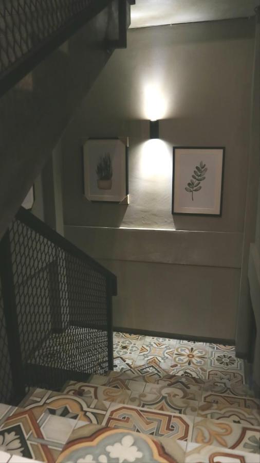 Sabi Guest House - Strategic Family -Married Couples Only- Hostel In Prawirotaman Jogjacarta Exterior foto