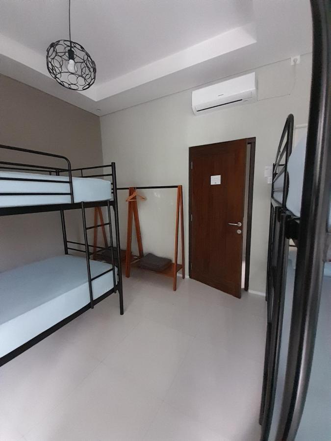 Sabi Guest House - Strategic Family -Married Couples Only- Hostel In Prawirotaman Jogjacarta Exterior foto