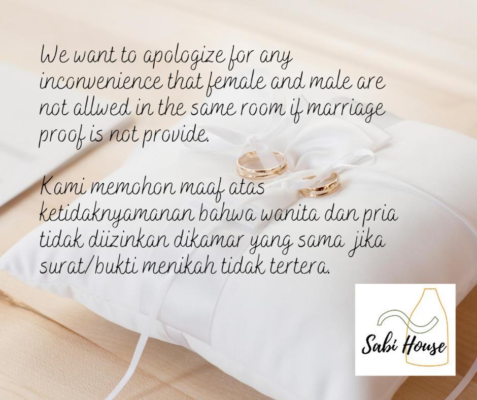 Sabi Guest House - Strategic Family -Married Couples Only- Hostel In Prawirotaman Jogjacarta Exterior foto